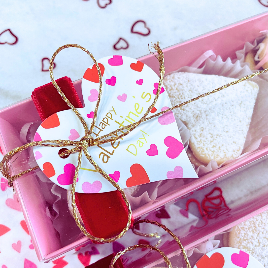 Valentines heart alfajores