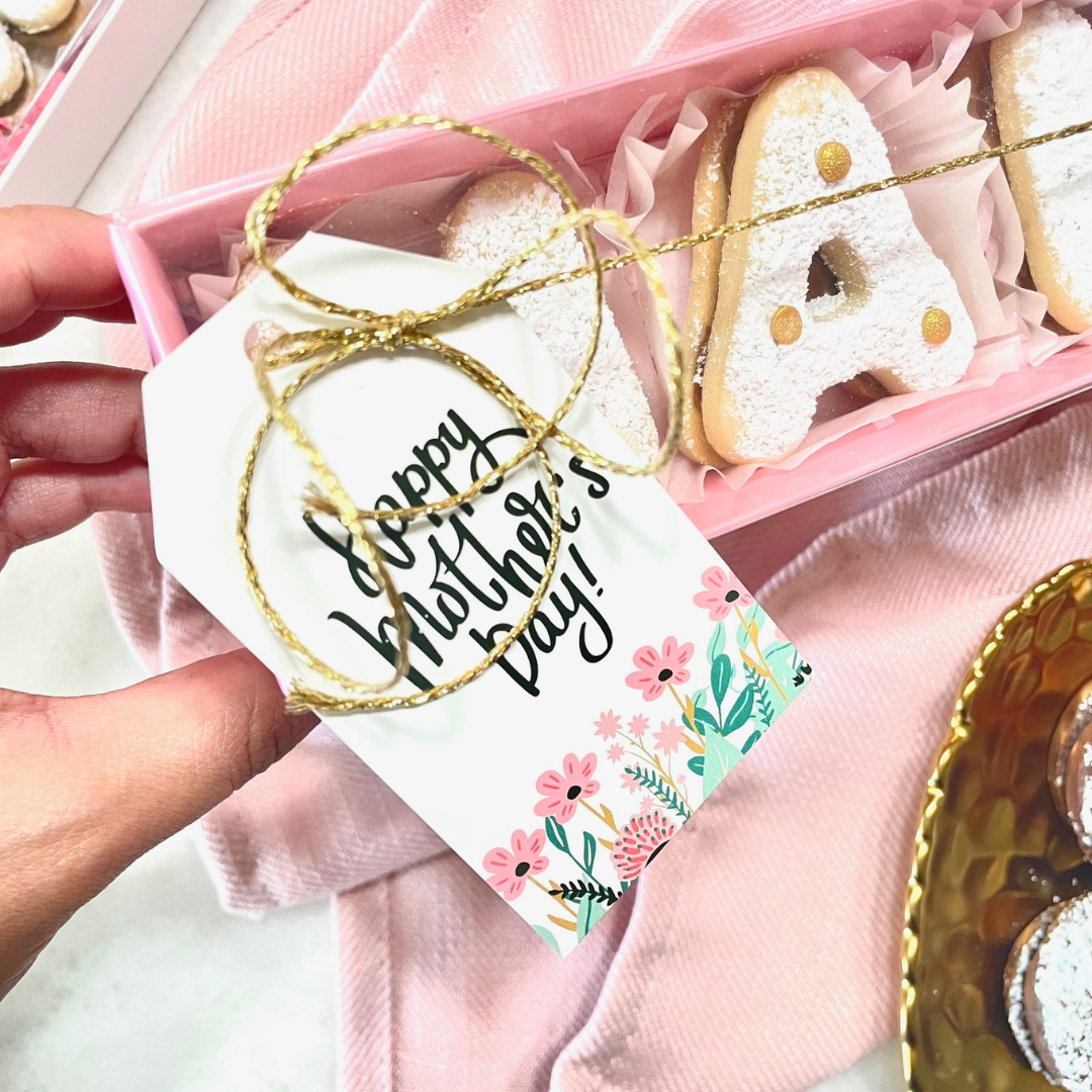 Mama letters box