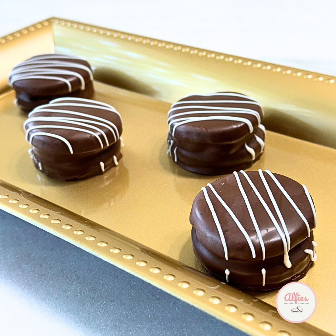 Mini Chocolate-pecan (Local delivery only)