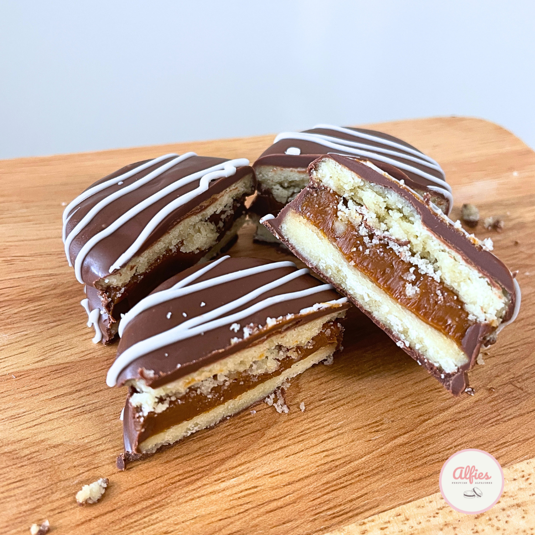Mini Chocolate-pecan (Local delivery only)